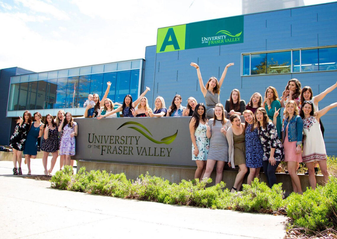 University of the Fraser Valley (UFV) – Du học Canada với chi phí hợp lý & học bổng hấp dẫn